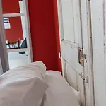 Maximilian 3* Μπαρντολίνο