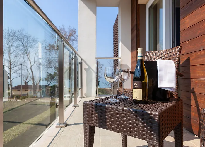 ホテル Maximilian バルドリーノ