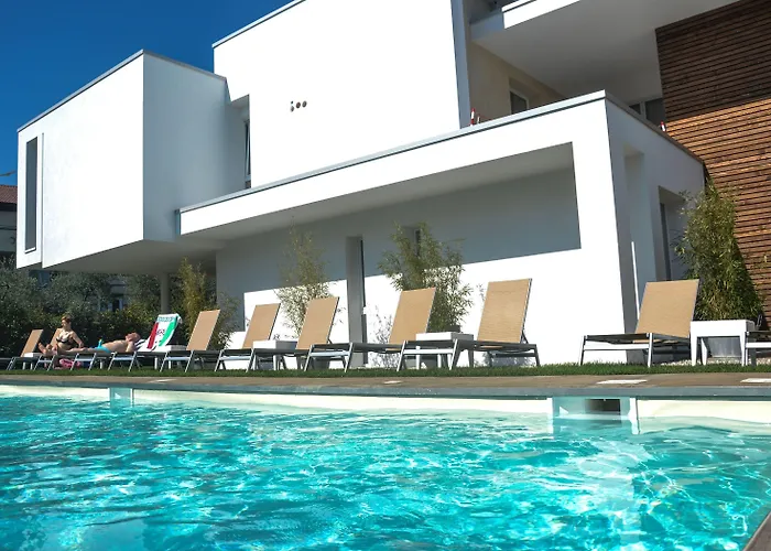 Maximilian バルドリーノ