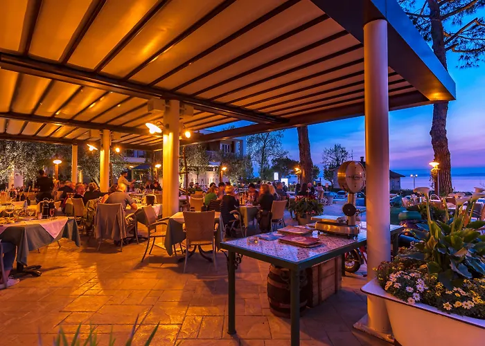 ホテル Maximilian