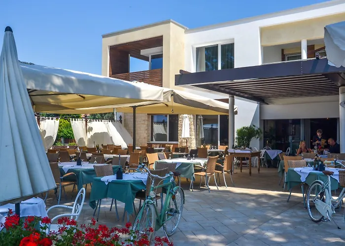 Maximilian ホテル