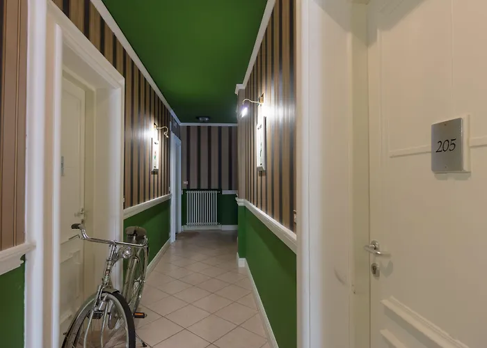 ホテル Maximilian 3*