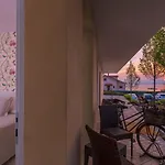 Maximilian Hotel 3*