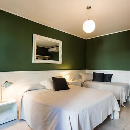 Maximilian Hotel