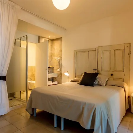 Maximilian Hotel 3*